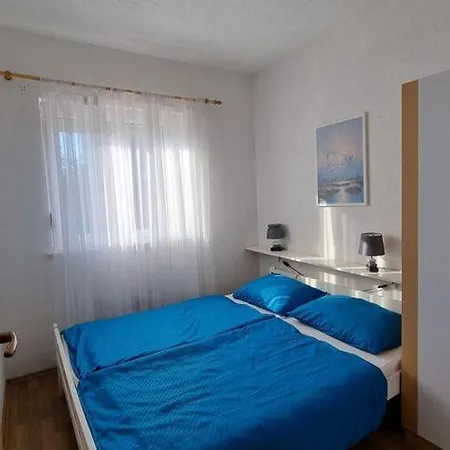 2 Bedroom With Terrace ビオグラード・ナ・モル