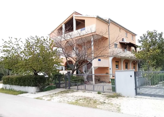 Appartement 2 Bedroom With Terrace
